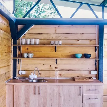 Imanje Dedovina * Kosjeric